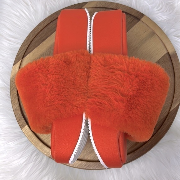 NINE WEST l Fuzzy Orange Platform Slider Sandals New! Size 8 - Picture 6 of 9